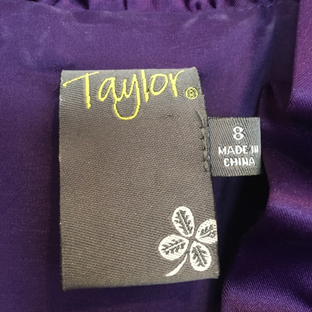 🎾Satin Purple Dress With Ruffles - Picture 9 of 10